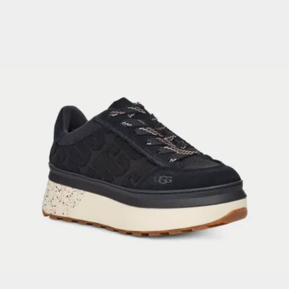 UGG lace sneakers platforms Size 7